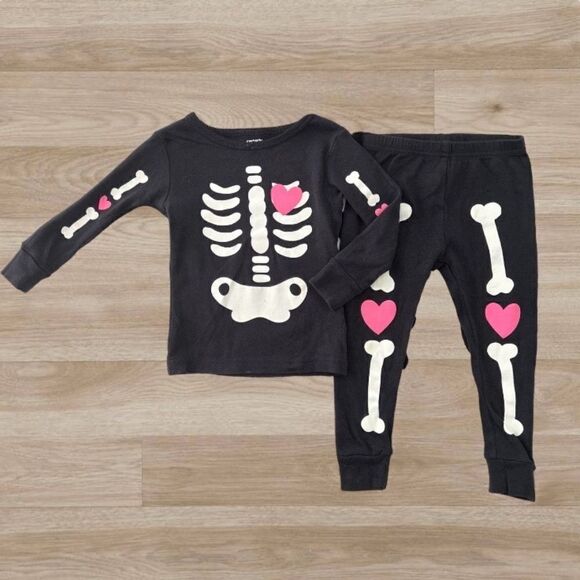 Carter's Baby Girl Glow in the Dark Skeleton Pajamas 18 months - Picture 1 of 12